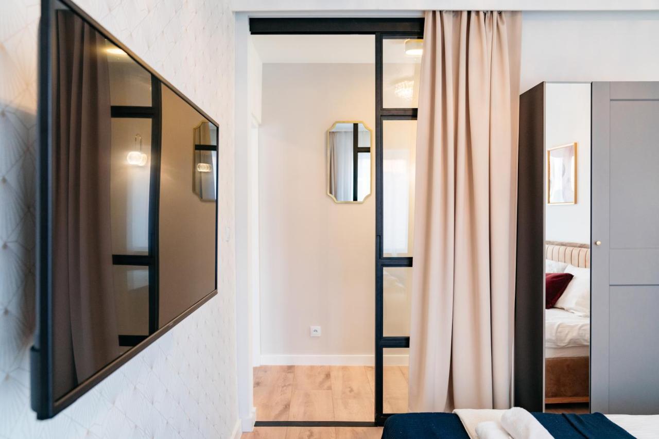 Ferienwohnung Crystal House II - Loftaffair Collection Krakau Exterior foto